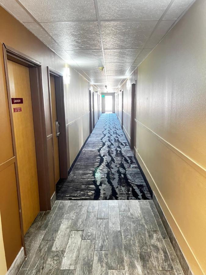 Designer Inn And Suites Toledo المظهر الخارجي الصورة